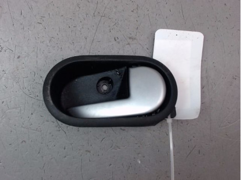 POIGNEE INTERIEURE PORTE AVANT DROIT FORD FUSION Phase 2 2005-...
