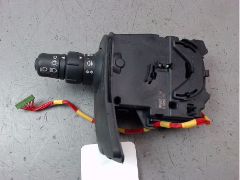 COMMANDE ECLAIRAGE RENAULT CLIO III Phase 1 2005-2009