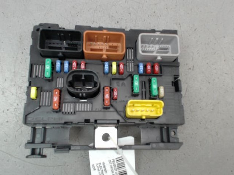 PLATINE FUSIBLE AVANT PEUGEOT 207 2006-2013