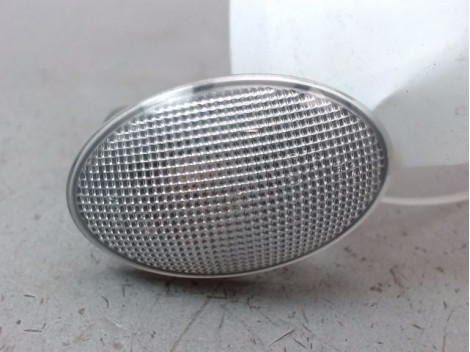 REPETITEUR AILE DROIT OPEL MERIVA MONOSP. I Phase 2 (A) 2006-2010