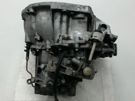 BOITE A VITESSE MECANIQUE RENAULT GRAND SCENIC MONOSP. II Phase 1 LONG 2004-2006 1.9 dCi