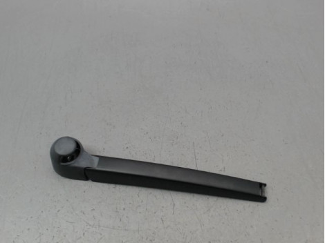 BRAS ESSUIE-GLACE ARRIERE SEAT IBIZA IV Phase 2 (6J) 2012-...