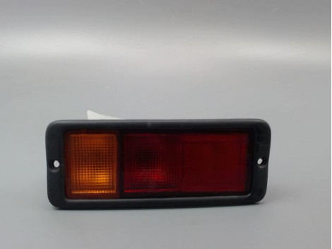 FEU DE PARE-CHOC ARRIERE GAUCHE MITSUBISHI PAJERO 2003-