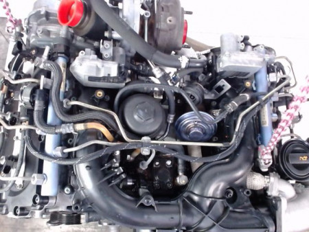 MOTEUR DIESEL AUDI A4 AVANT II Phase 2 2004-2008 2.7 TDI