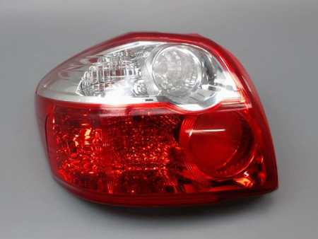 FEU ARRIERE GAUCHE  TOYOTA AURIS I Phase 2 2010-2012