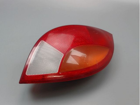 FEU ARRIERE DROIT FORD KA I 1996-2008
