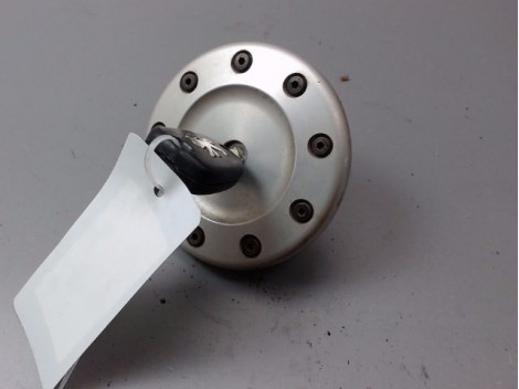 BOUCHON RESERVOIR A CARBURANT PEUGEOT 206 + 2009-2013