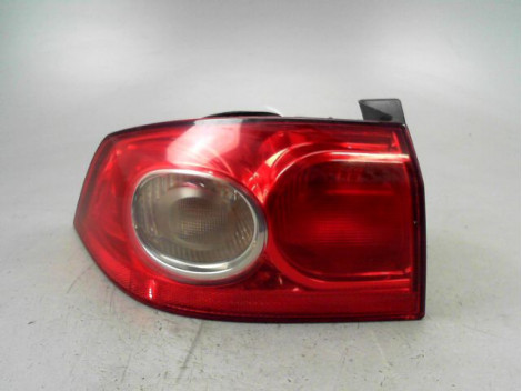 FEU ARRIERE GAUCHE  RENAULT LAGUNA II Phase 2 2005-2007