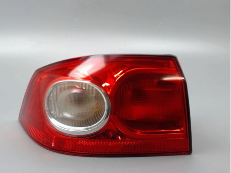 FEU ARRIERE GAUCHE  RENAULT LAGUNA II Phase 2 2005-2007