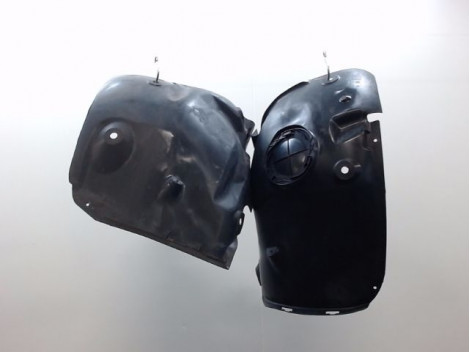 PARE-BOUE AVANT GAUCHE RENAULT MEGANE II Phase 1 2002-2005
