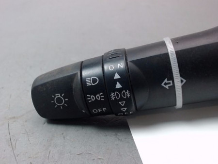 COMMANDE ECLAIRAGE MITSUBISHI L 200