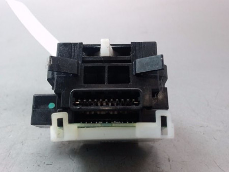 COMMANDE ECLAIRAGE MITSUBISHI L 200