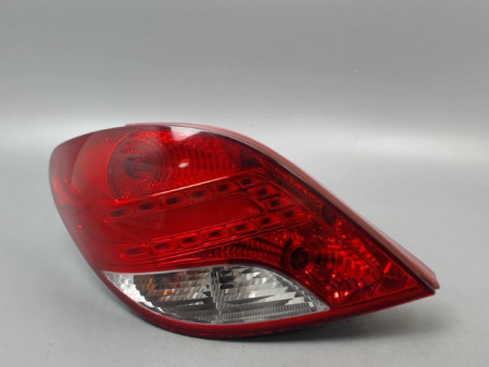FEU ARRIERE GAUCHE  PEUGEOT 207 2006-2013