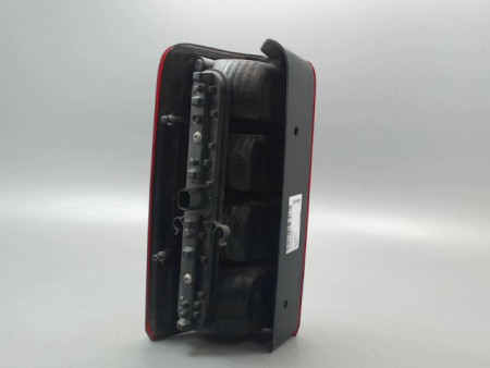 FEU ARRIERE DROIT DODGE NITRO 2007-