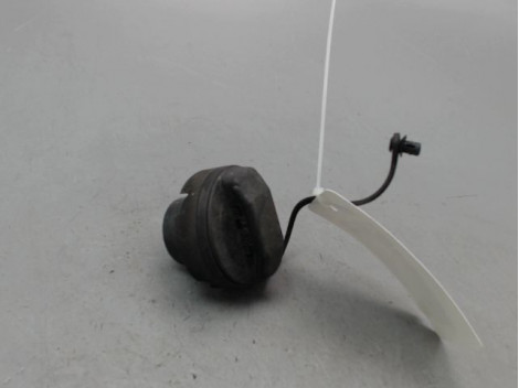 BOUCHON RESERVOIR A CARBURANT PORSCHE CAYENNE 2002-