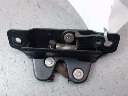 SERRURE HAYON  PEUGEOT 206 + 2009-2013