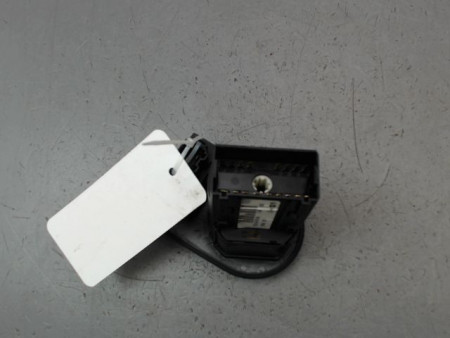 INTERIEUR COMMANDE PHARES SEAT IBIZA IV Phase 2 (6J) 2012-...