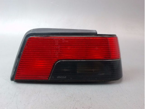 FEU ARRIERE DROIT PEUGEOT 405 BERL. Phase 2 1992-1996