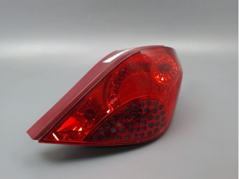 FEU ARRIERE DROIT PEUGEOT 207 2006-2013