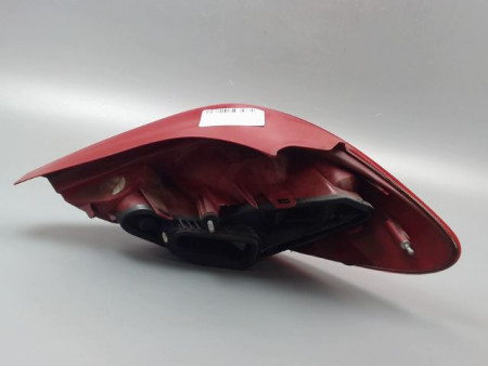 FEU ARRIERE GAUCHE  PEUGEOT 207 2006-2013