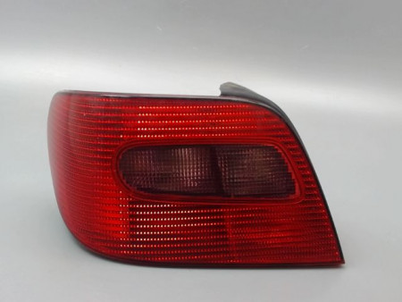 FEU ARRIERE GAUCHE  CITROEN XSARA Phase 2 2000-2004