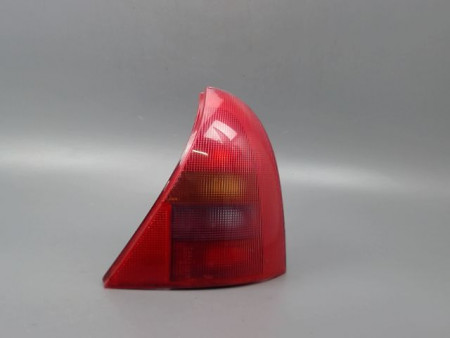 FEU ARRIERE DROIT RENAULT CLIO II Phase 1 1998-2001