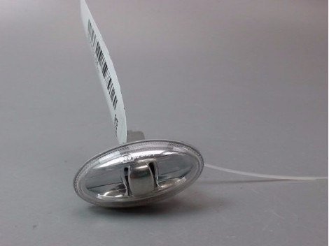 REPETITEUR AILE GAUCHE PEUGEOT 206 + 2009-2013