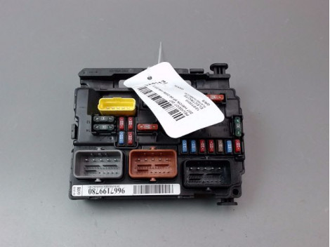 PLATINE FUSIBLE AVANT PEUGEOT 207 2006-2013