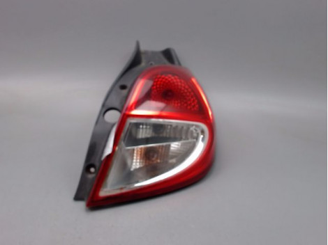 FEU ARRIERE DROIT RENAULT CLIO III Phase 2 2009-...