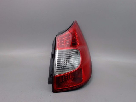 FEU ARRIERE DROIT RENAULT SCENIC MONOSP. II Phase 2 2006-2009