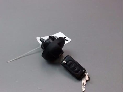 BOUCHON RESERVOIR A CARBURANT PEUGEOT 307 CC 2P Phase 2 2005-2008