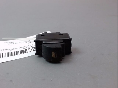 COMMANDE LEVE-GLACE PORTE AVD PEUGEOT 207 2006-2013