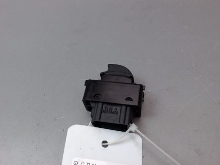 COMMANDE LEVE-GLACE PORTE AVD PEUGEOT 207 2006-2013