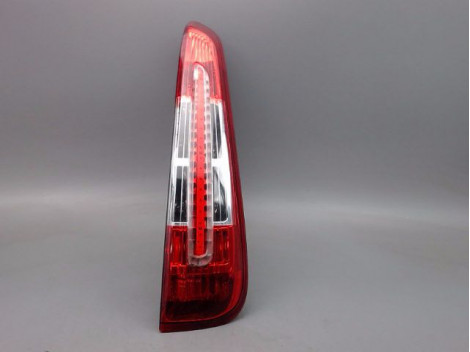 FEU ARRIERE DROIT FORD CMAX MONOSP. I Phase 2 2007-2010