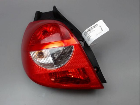 FEU ARRIERE GAUCHE  RENAULT CLIO III Phase 1 2005-2009
