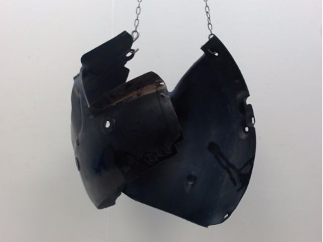 PARE-BOUE AVANT DROIT RENAULT SCENIC MONOSP. II Phase 2 2006-2009