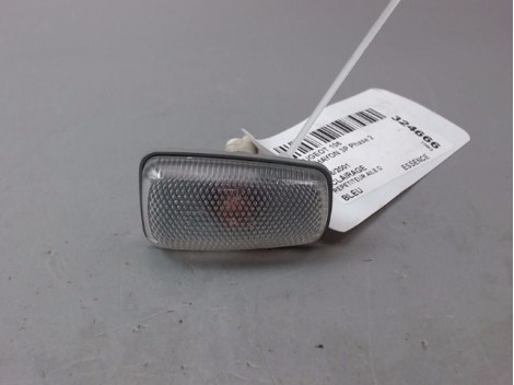 REPETITEUR AILE DROIT PEUGEOT 106 Phase 2 1996-2003