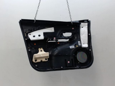 GARNITURE PORTE AVANT DROIT TOYOTA YARIS 2005-