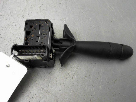 COMMANDE ESSUIE GLACE DACIA SANDERO I 2008-2012