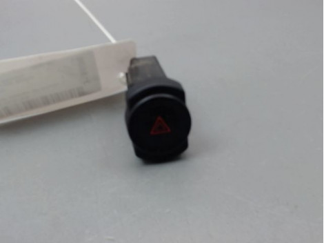 BOUTON DE WARNING DACIA DUSTER BREAK Phase 1 2010-2013