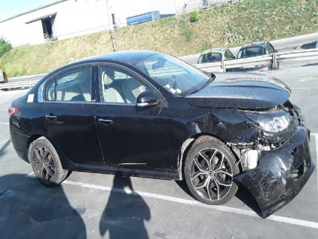 RENAULT LATITUDE RSR