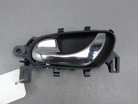 POIGNEE INTERIEURE PORTE ARRIERE GAUCHE NISSAN QASHQAI BREAK II Phase 1 2014-...