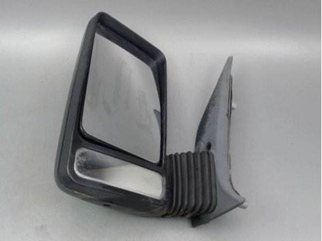 RETROVISEUR EXTERIEUR GAUCHE IVECO 35S12
